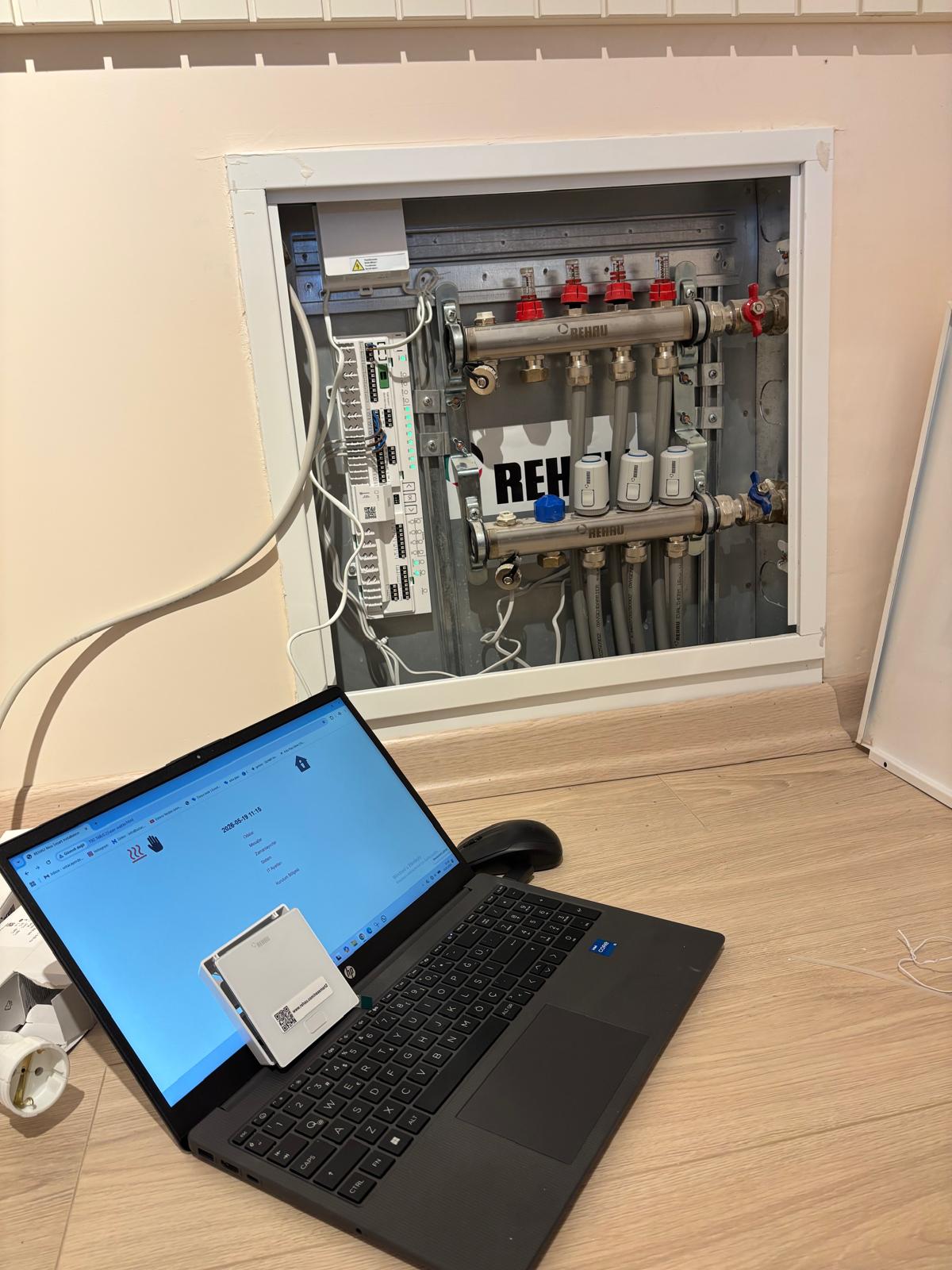 Rehau Nea Smart 2.0 Akıllı Oda Termostatı
